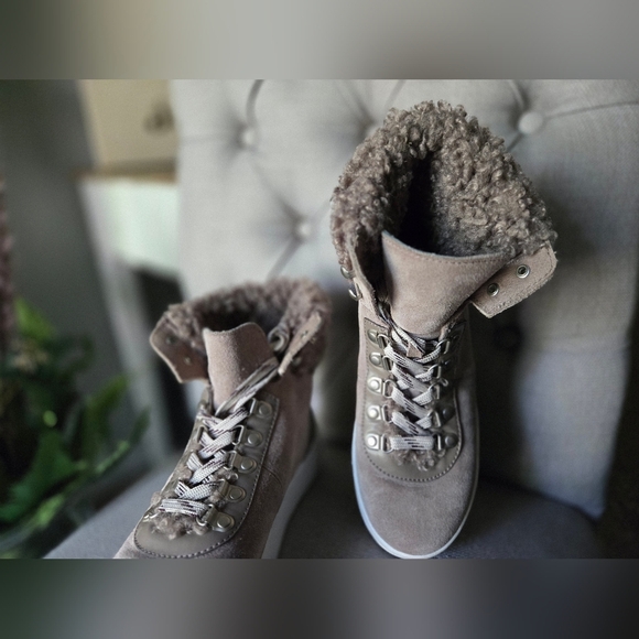 Sam Eldeman Gray Lace Up Fur Lined Winter Boots ~size 6 - Picture 4 of 9